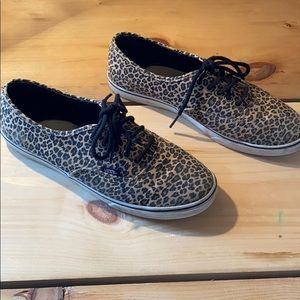 VANS✨Cheetah Print Sneakers